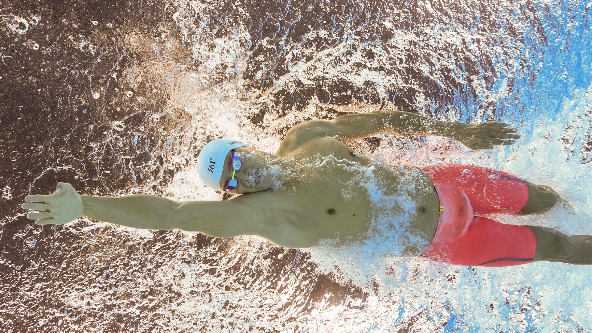 文班亚马稳定输出不掉线，浙江队末节窒息防守带走黄蜂